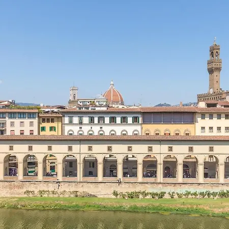 Wonderful Terrace Over Ponte Vecchio With Elevator * Florencie