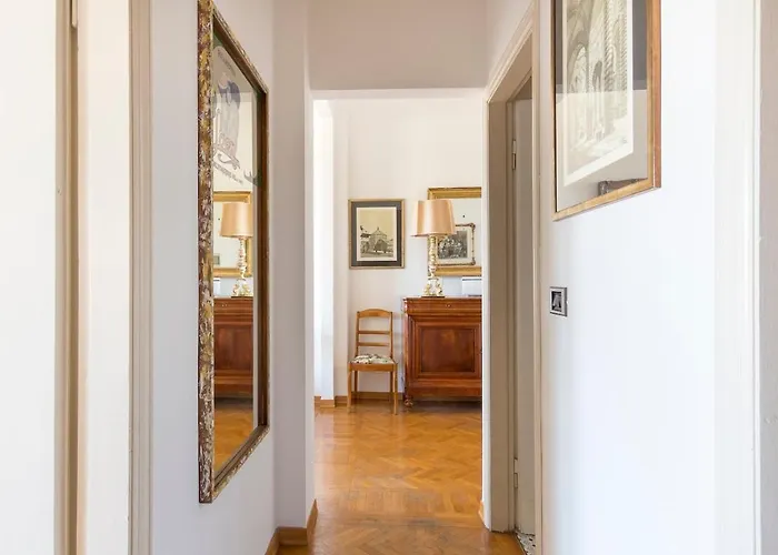 Апартаменты Wonderful Terrace Over Ponte Vecchio With Elevator