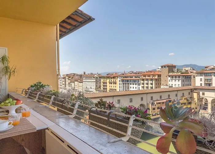 Wonderful Terrace Over Ponte Vecchio With Elevator * Флоренция