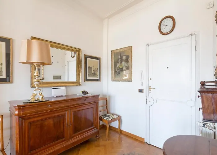 Апартаменты Wonderful Terrace Over Ponte Vecchio With Elevator Флоренция